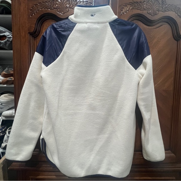 Vineyard Vines zip fleece - small - Picture 4 of 4